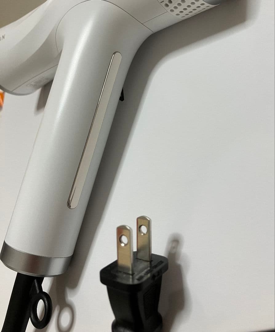 YAMAN ヘアドライヤー HC-20W