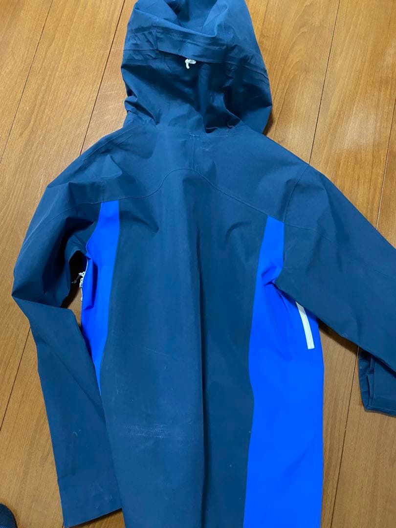 ミレー MILLETメイジュ 3LJKTORION BLUE 9346 Mサイズ