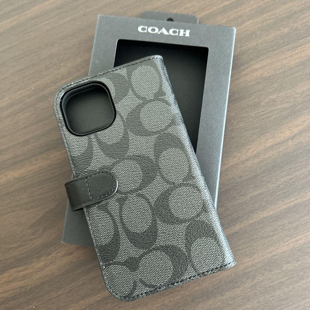 ①【新品】COACH レザー iPhone 15 ケース　手帳型スマホケース