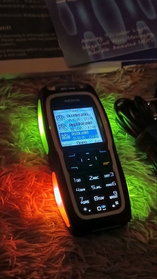 大変珍しい商品です！ Nokia 3220 SIMフリー