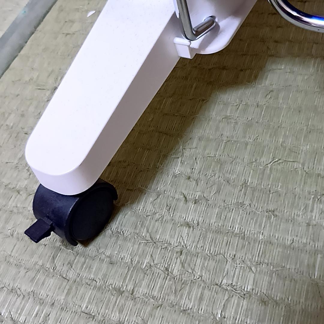 シロカ 遠赤軽量ヒーター かるポカ SN-M271 取扱説明書・ハンガー付き