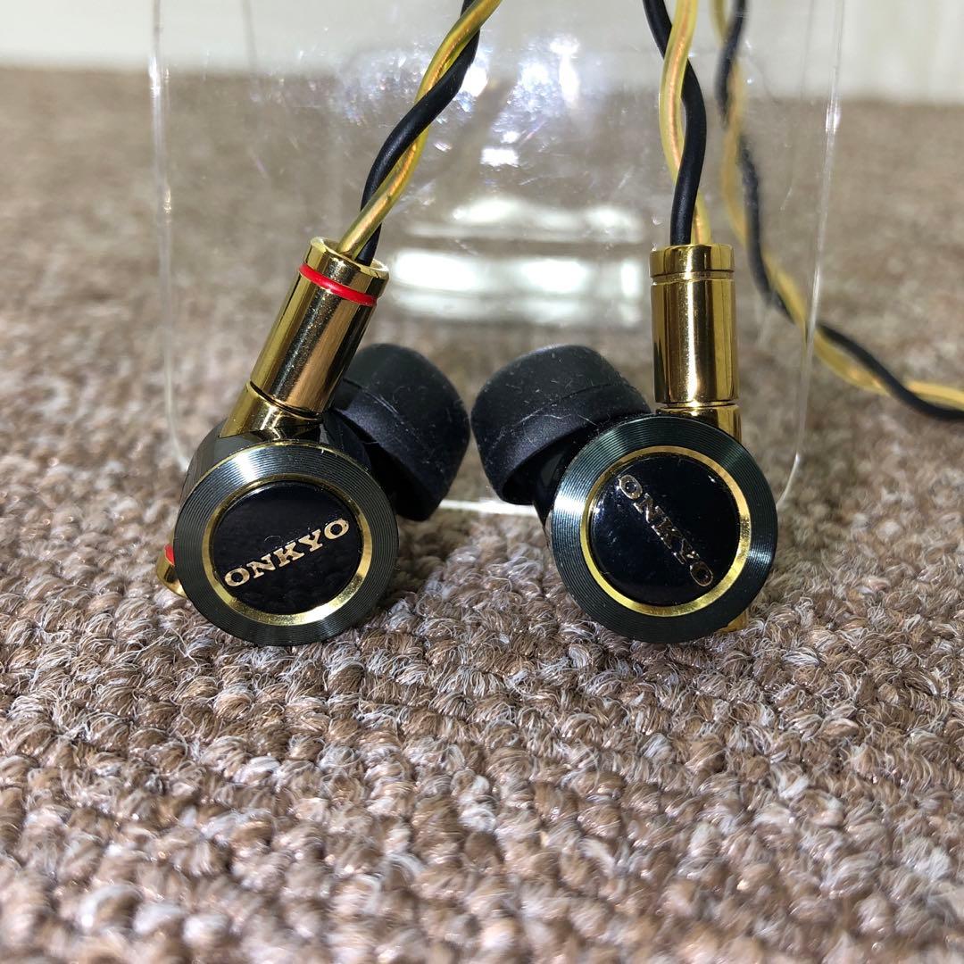 ONKYO E900M レア名機 有線イヤホ 3WAYイヤホン 高音質