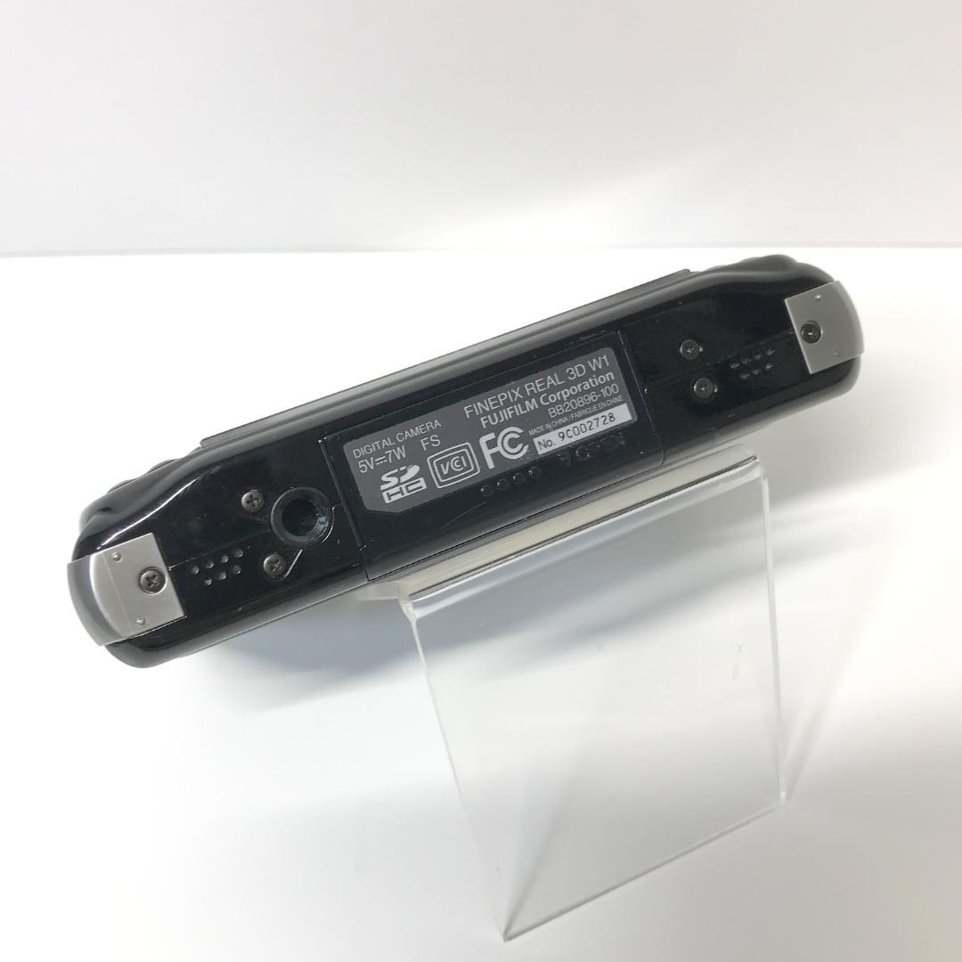 【良品】FUJIFILM FinePix REAL 3D W1 3Dカメラ