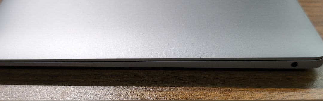 Apple M1 MacBook Air 13インチ 16GB/256GB