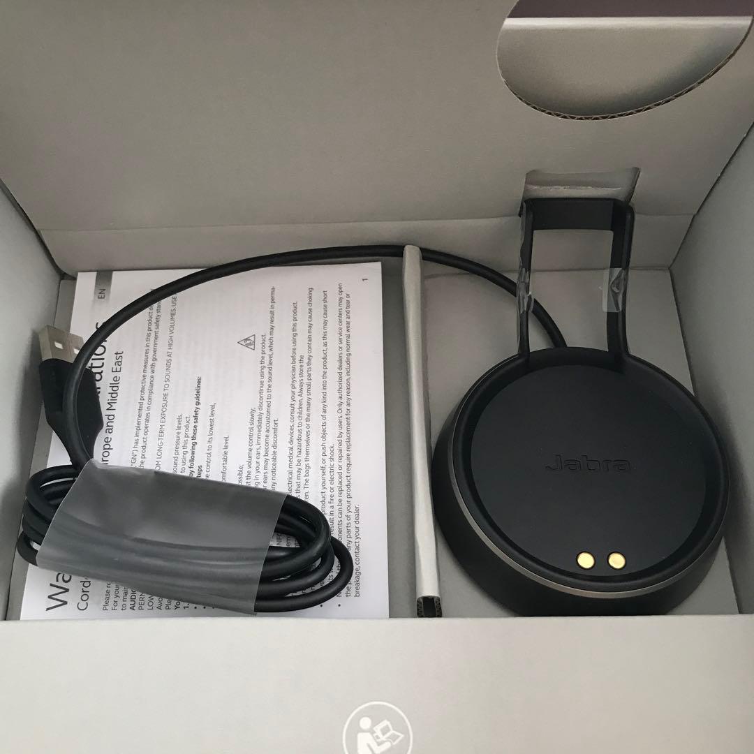 Jabra Evolve2 85 ヘッドホン