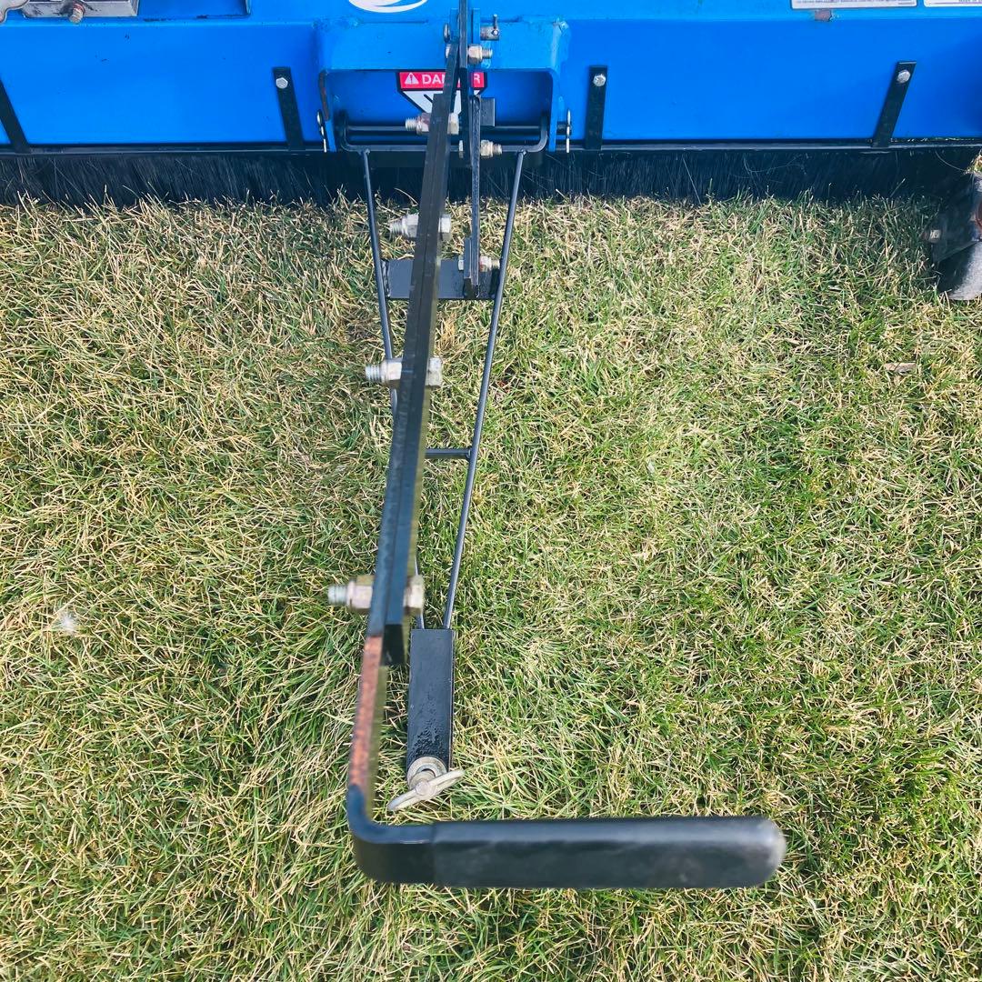 BLUEBIRD ER11100 デサッチャー サッチャー サッチ除去 芝生