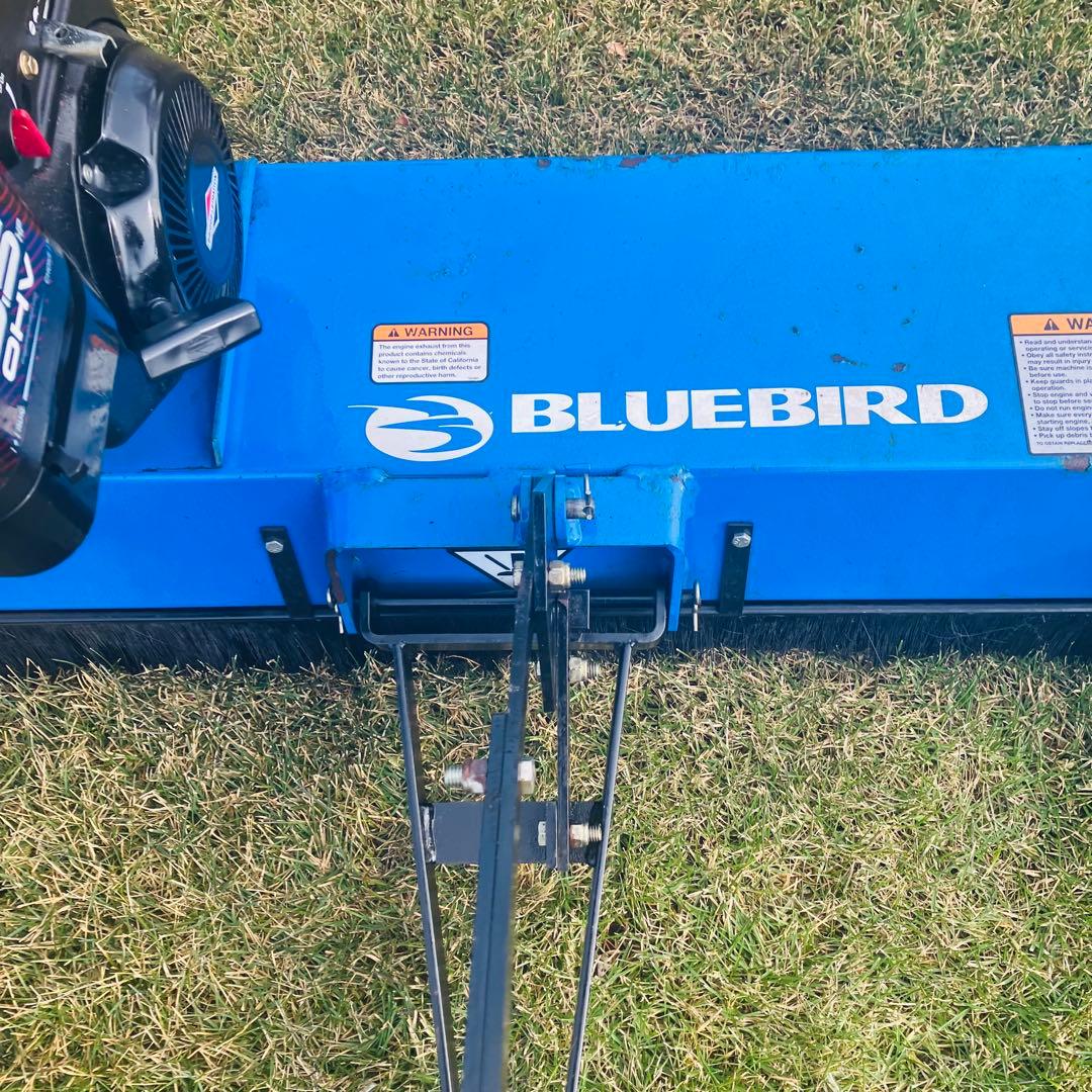 BLUEBIRD ER11100 デサッチャー サッチャー サッチ除去 芝生