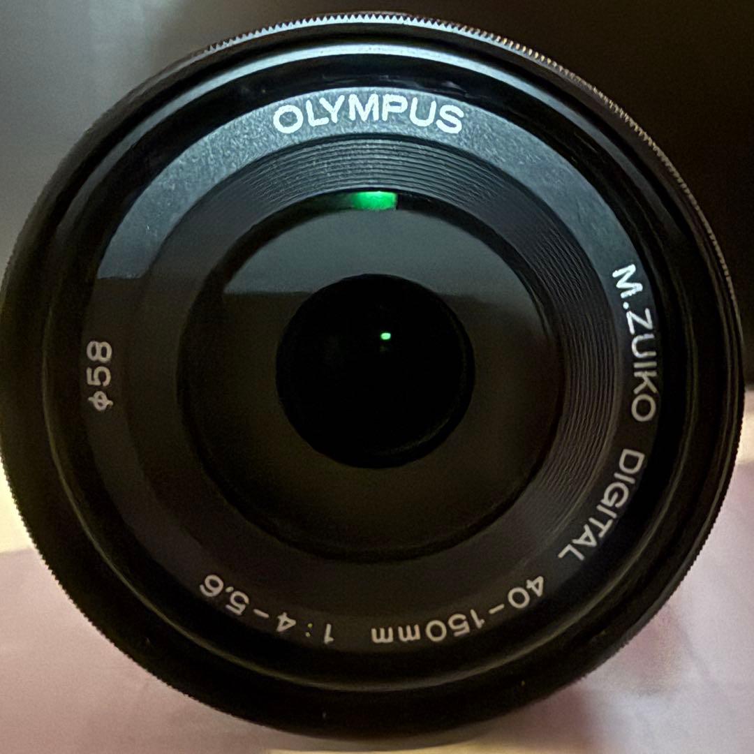 OLYMPUS OM-D E-M10 Mark II EZダブルズームキット