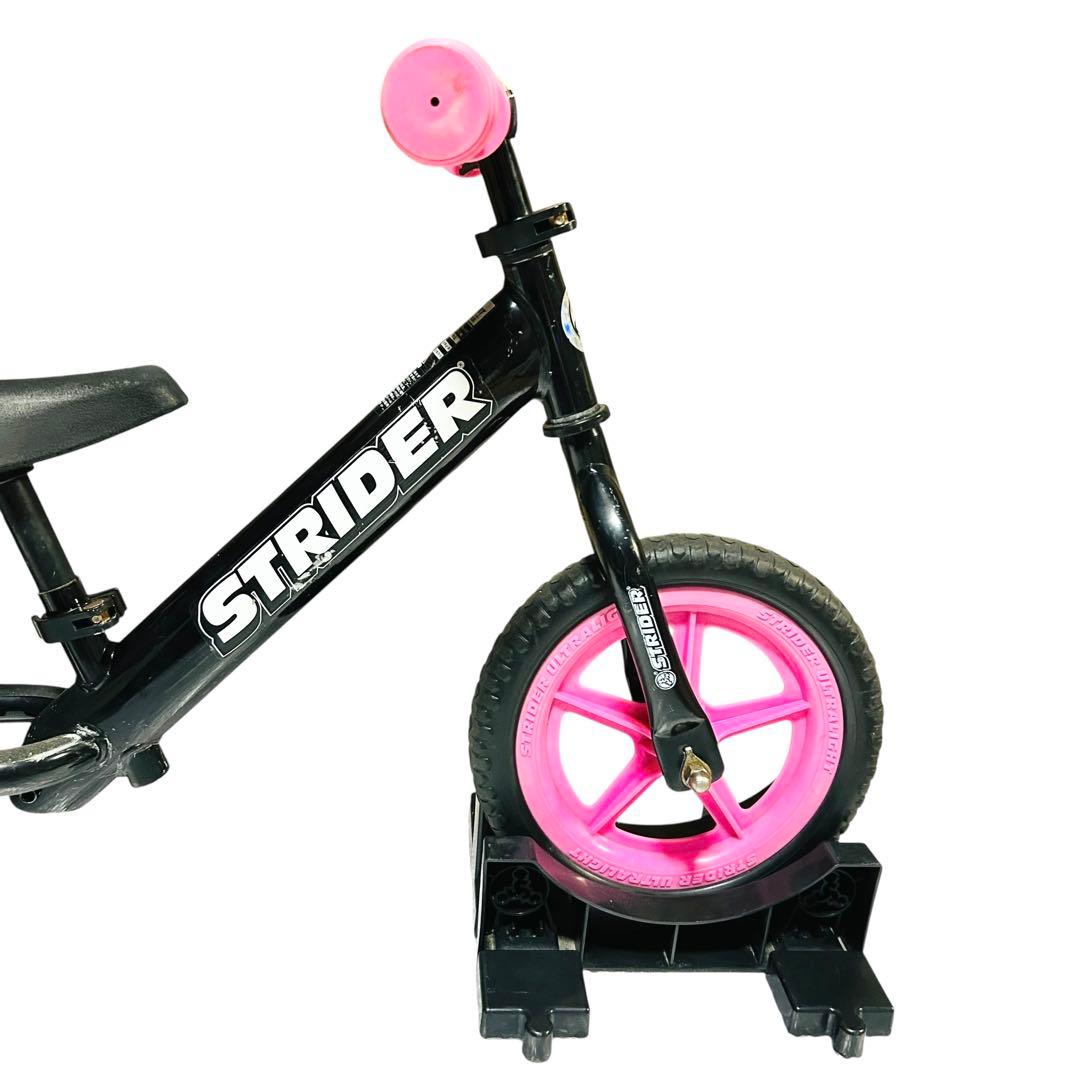 美品 付属品多数 ストライダー スポーツモデル 12インチ スタンド付