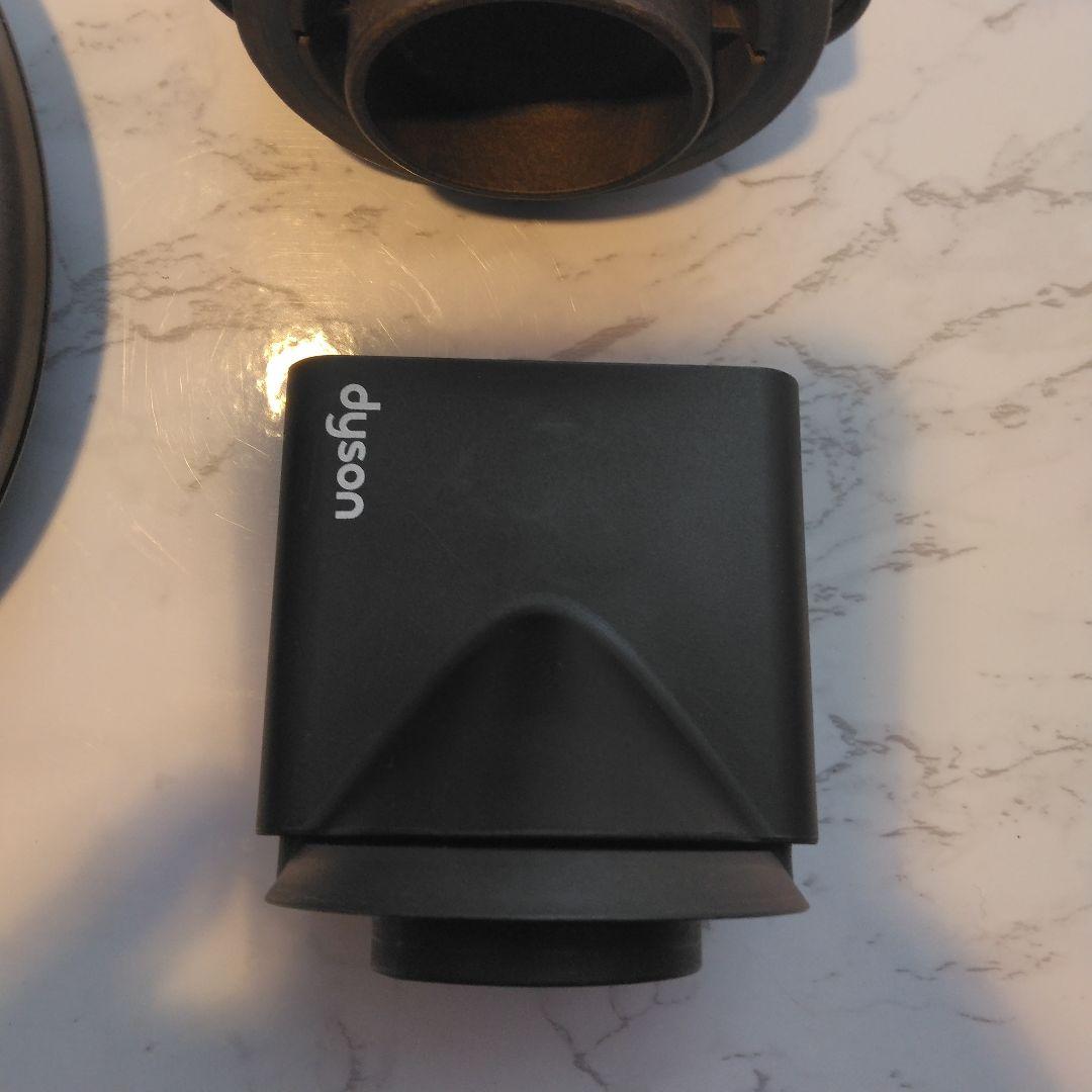 動作良好　ダイソン　Dyson　ドライヤー