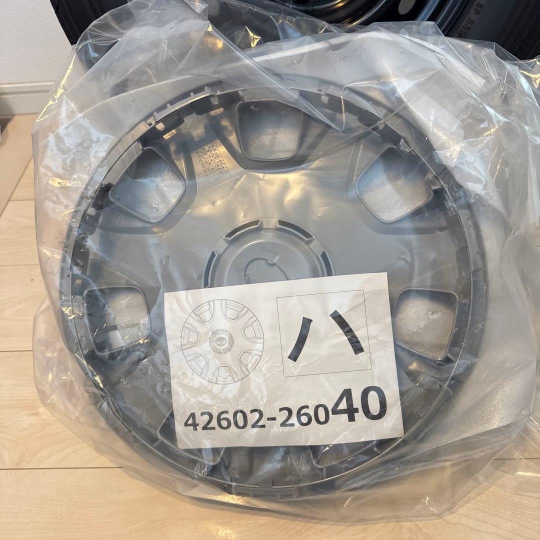 ハイエース　純正タイヤホイール、新品ホイールキャップ①〜④セット　新車外し