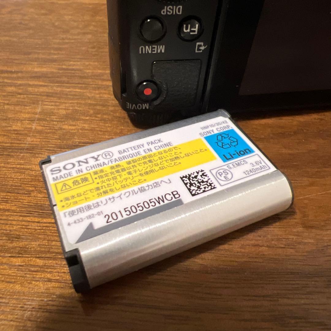 デジカメ　SONY DSC-WX500