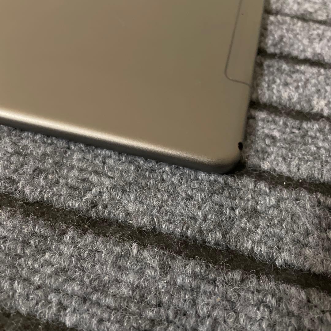 181 iPad Air3 3世代 256GB SIMフリー スペースグレイ