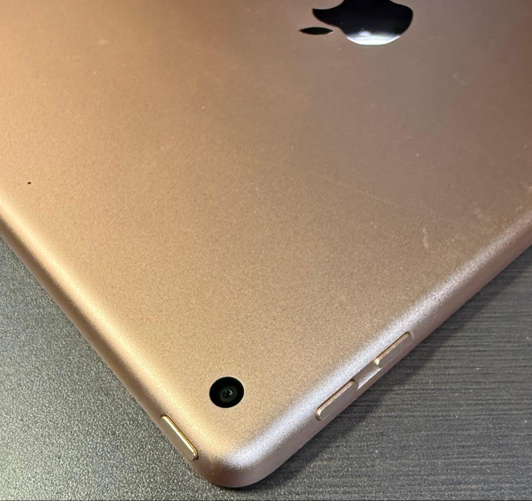 iPad 第6世代　32GB 10.2インチ 本体