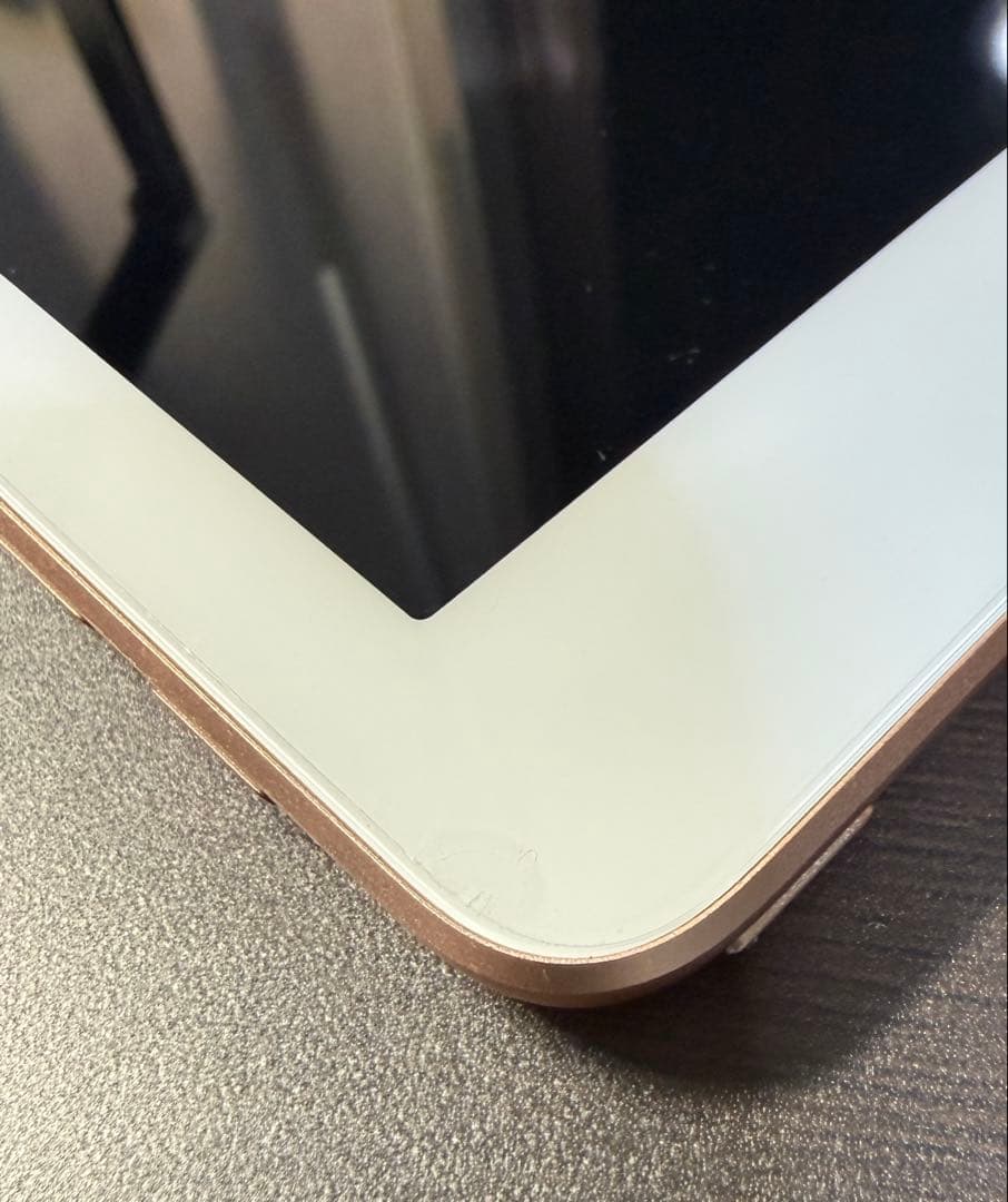 iPad 第6世代　32GB 10.2インチ 本体