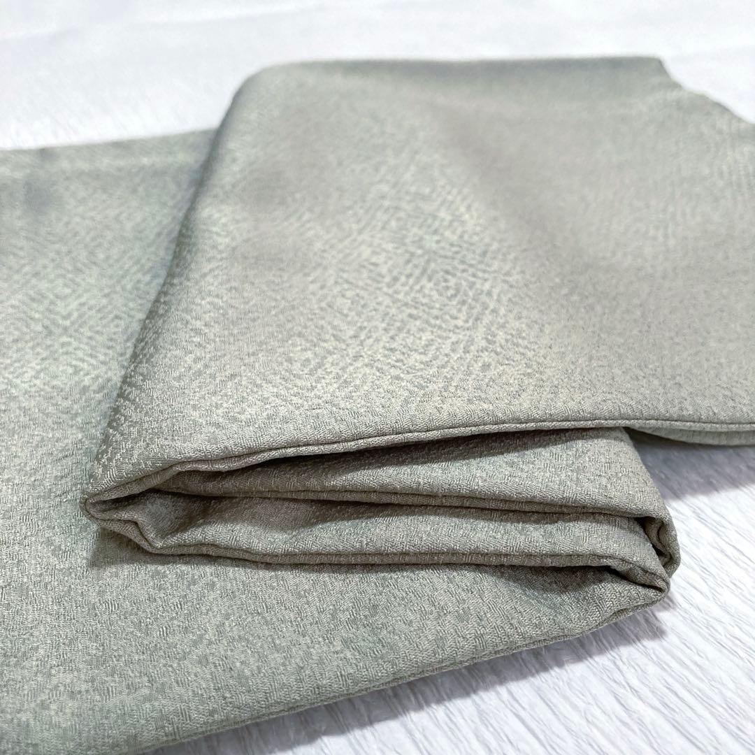 【美品✨】東レシルック　さんび　洗える着物　熊谷好博子　色無地　灰みの黄緑色P6