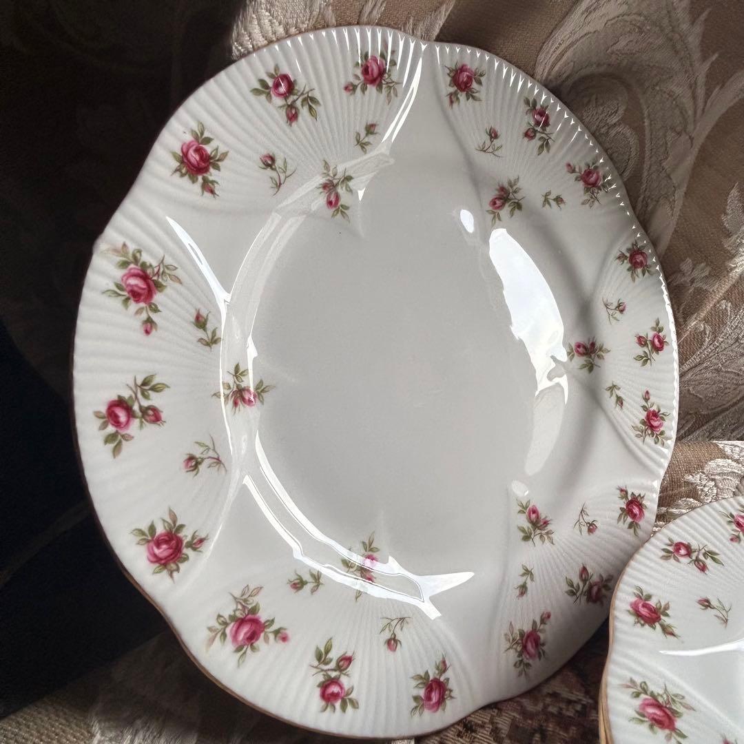 英国製  Rosalie可憐な花びらデザートプレート5枚