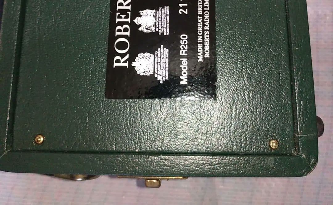 ジャンク R250 ROBERTS Revival RADIO ロバーツ ラジオ