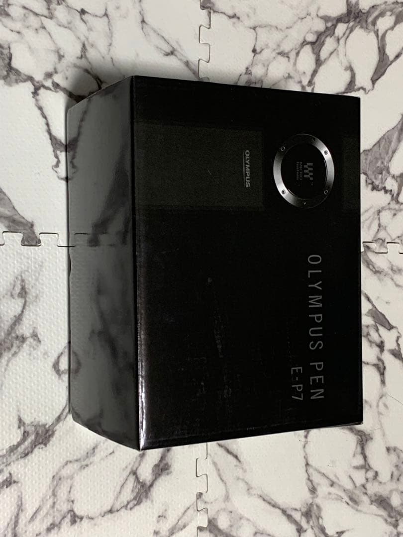 OLYMPUS PEN E-P7 デジタルカメラ バッグ&SDカード64GB付き