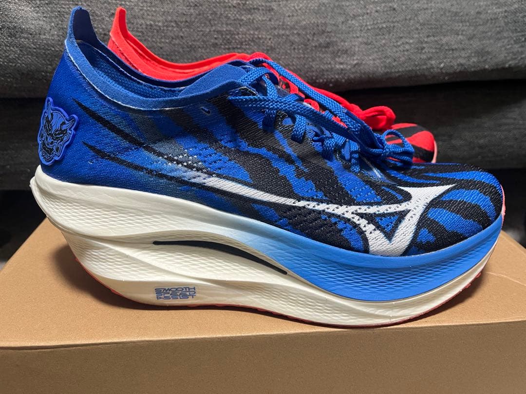 MIZUNO ウエーブリベリオンプロ3