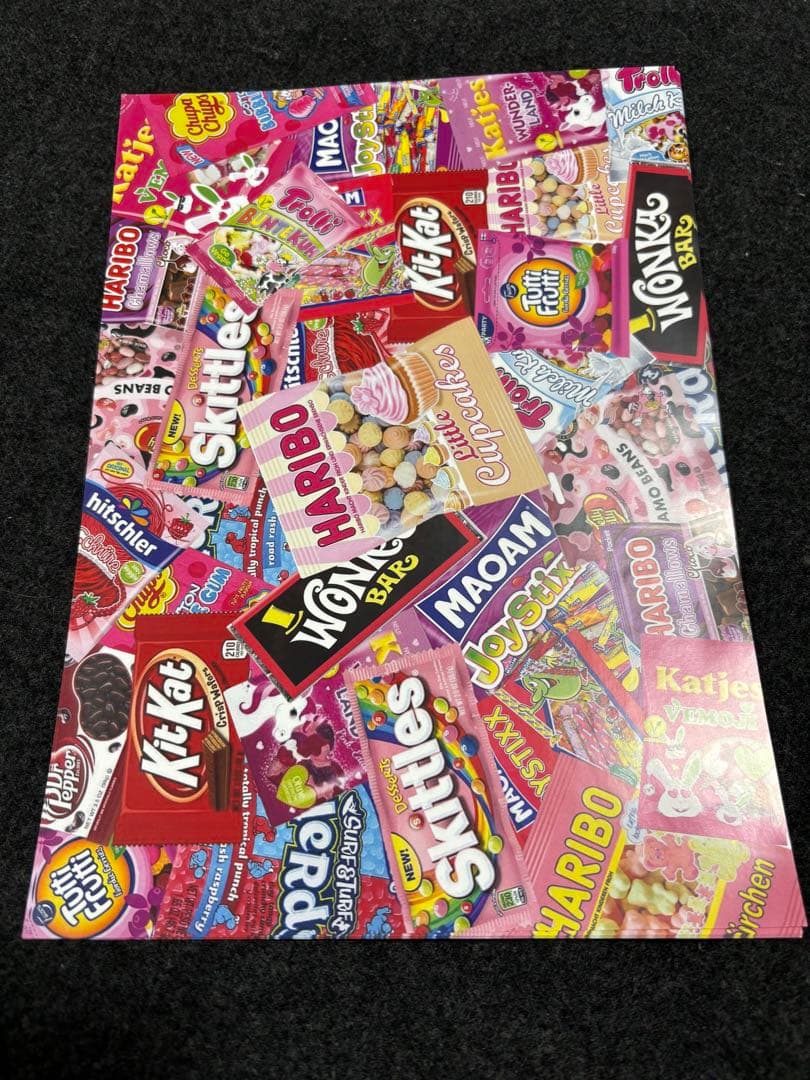 レトロ　パロディ系　デザインペーパー