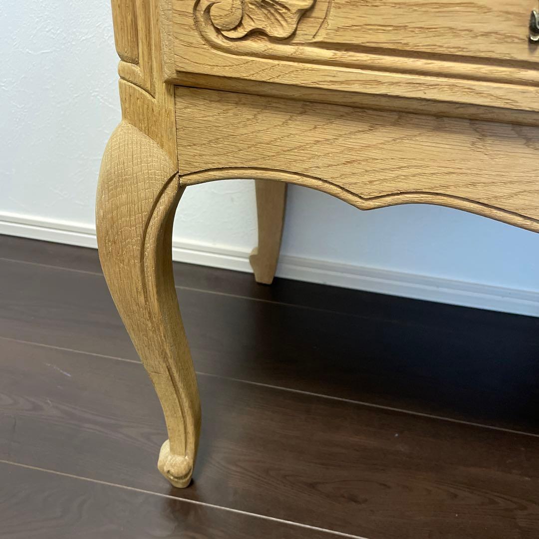 アンティーク　ビンテージ ベッドサイドテーブル サイドテーブル　猫脚　剥離