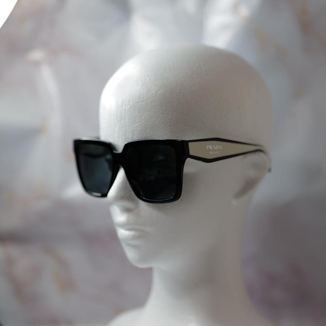 サボラさん専用 PRADA プラダ ロゴ バタフライ モード Y2K 希少カラー