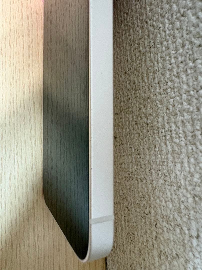 Apple iPhone 13 スターライト　本体　256GB