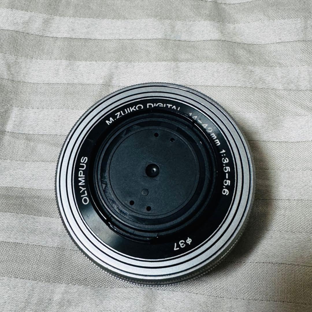 【美品】レンズ付き！ OLYMPUS PEN E-PL9