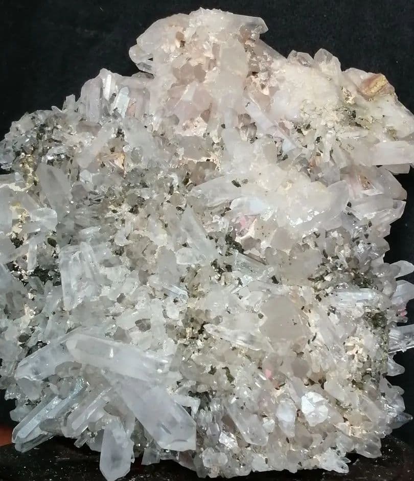 水晶 エピドート 共生クラスター（グリーントルマリン）5.6kg ーtot017