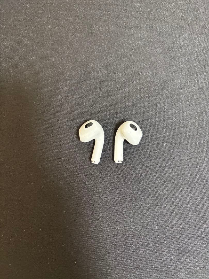 AirPods 第3世代　本体