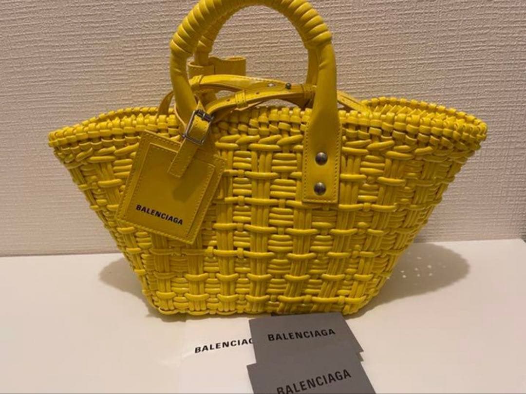 BALENCIAGA バレンシアガ ビストロXS イエロー　かごバッグ
