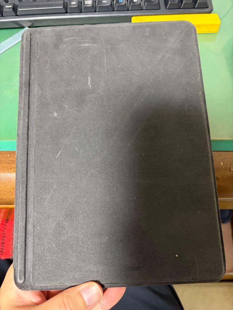 Microsoft Surface GO (第一世代)シルバー カバー付き