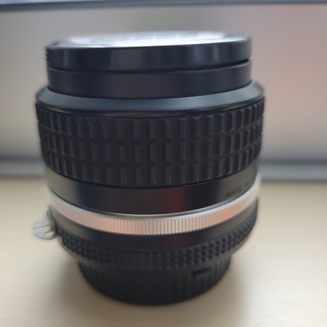 NIKKOR 24mm f/2.8 レンズ