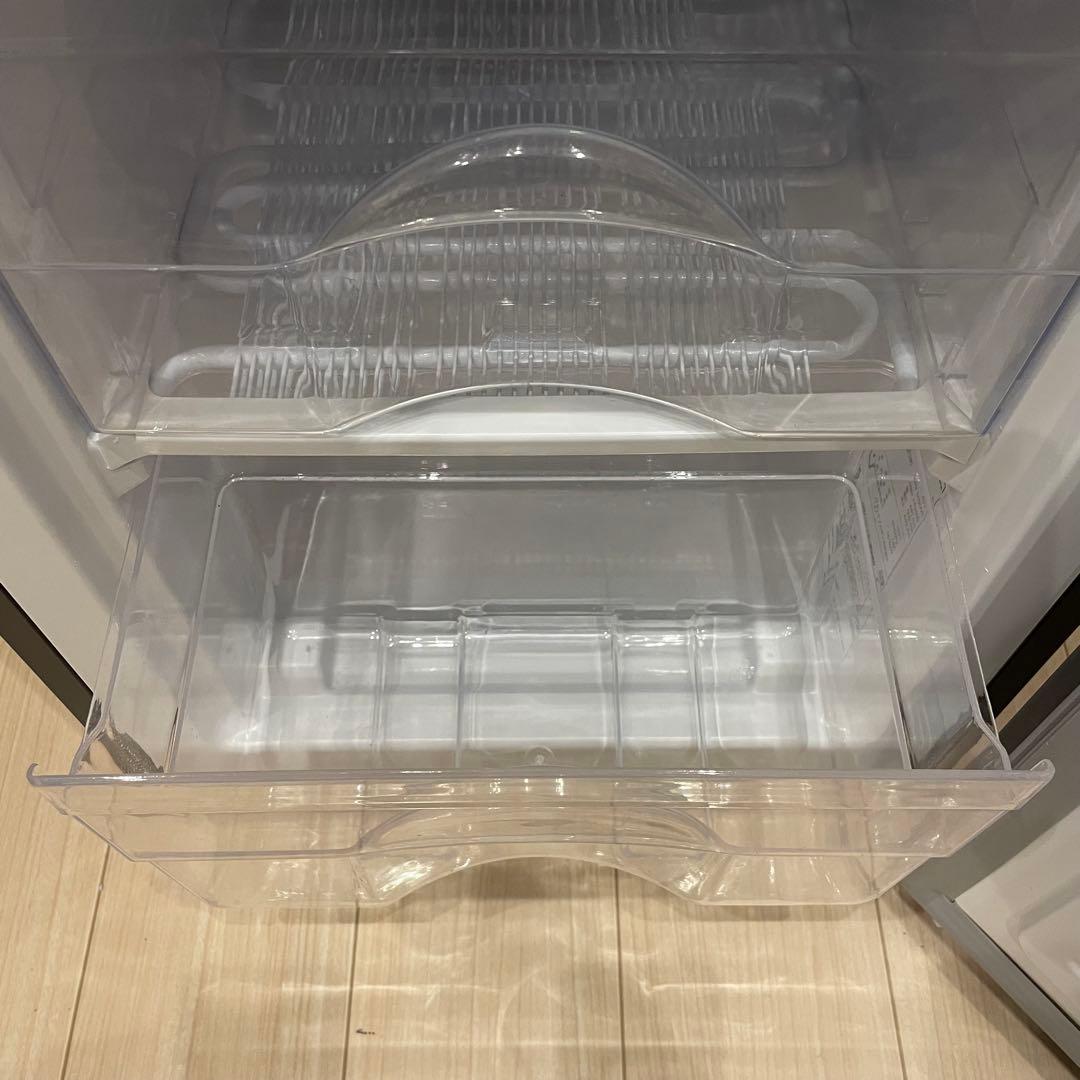 マクスゼン 60L 1ドア 前開き冷凍庫 右開き JF060HM01WH 23年