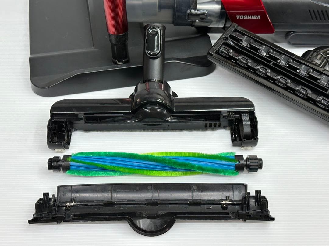 VC-CLX50 東芝　コードレス 掃除機　セット　中古　スティック　赤