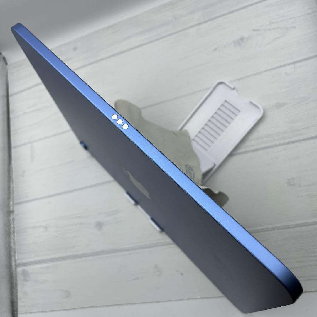 【ほぼ未使用】BT100％ 第10世代 キーボードケース＋ペンシル