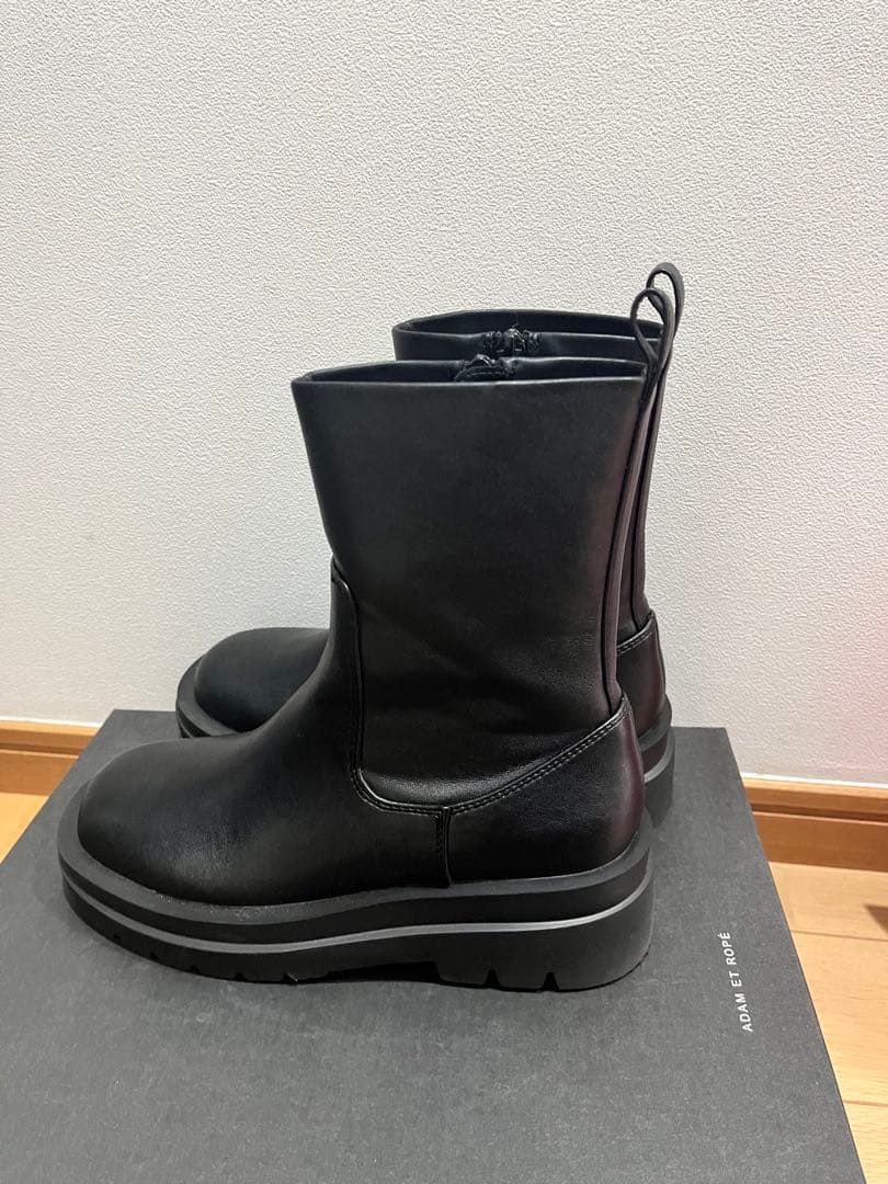 トラックソールストレッチブーツ アダムエロペ　23