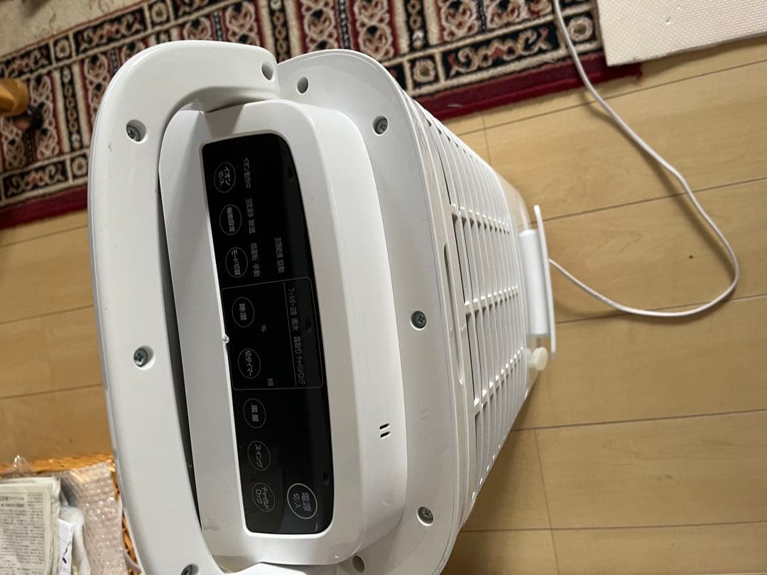 アイリスオーヤマ　空気清浄機能付除湿機「DCE-120」