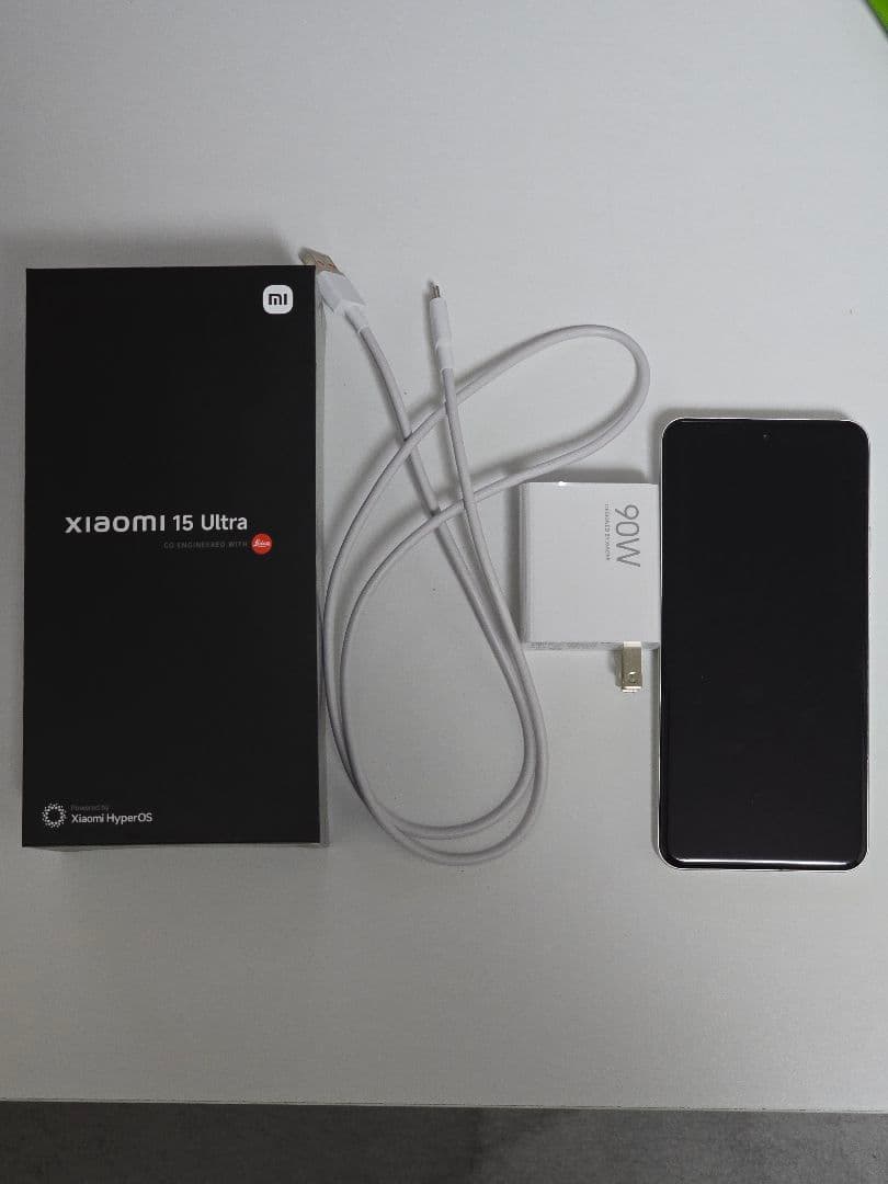 Xiaomi 15 Ultra 本体 512+16GBフォトグラフィーキット付き