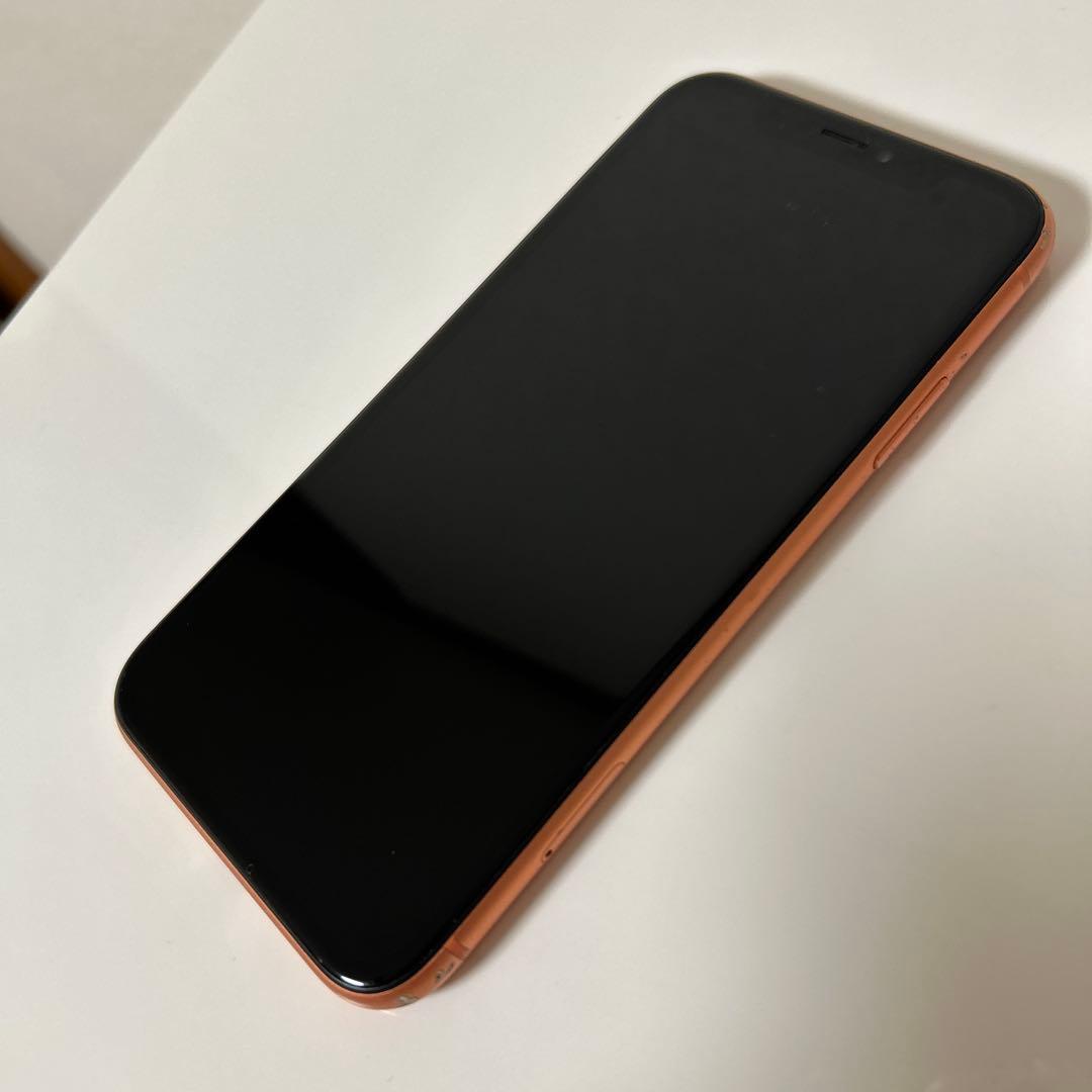 iPhone XR コーラル 本体
