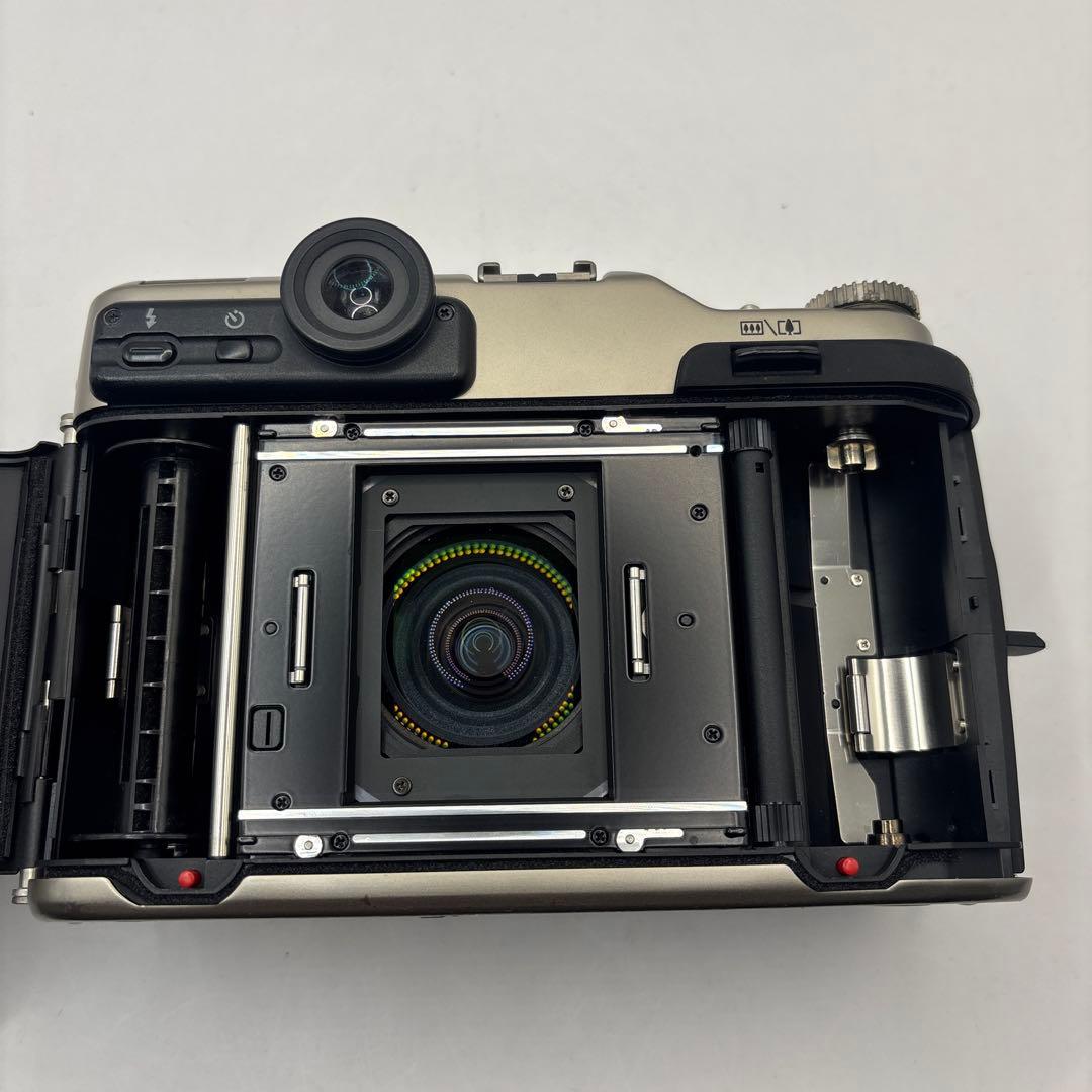 フィルムカメラ FUJIFILM GA645zi Professional