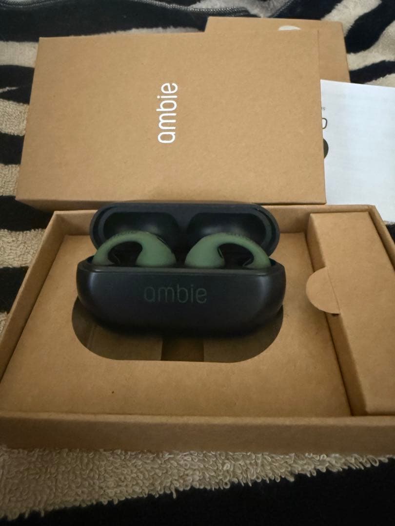 HUMMER 様ambie sound earcuffs ワイヤレスイヤホン