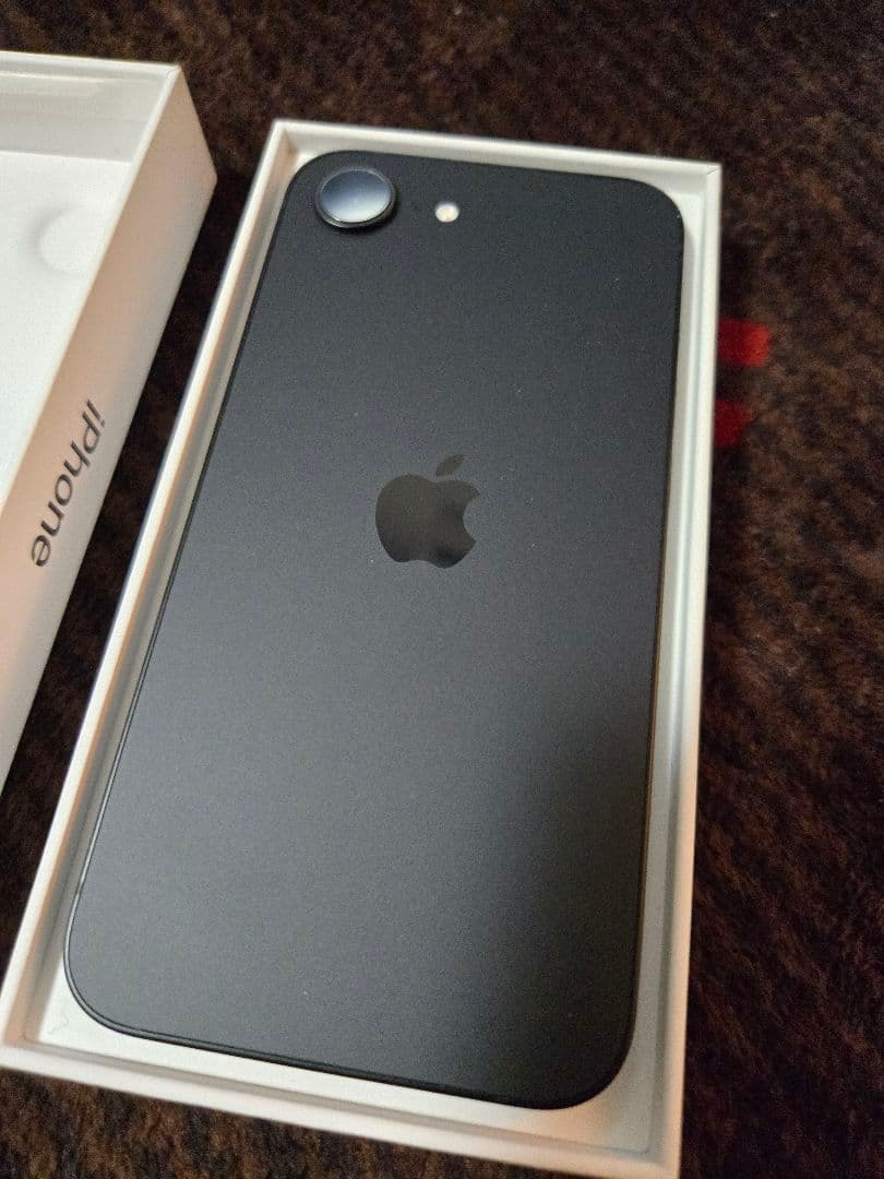 iPhone16e ブラック 128GB　SIMフリー