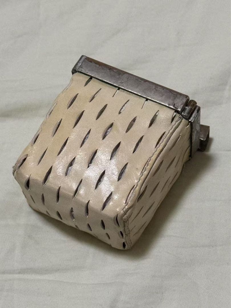 キャロルクリスチャンポエル ケース AM/2452 CORS/01