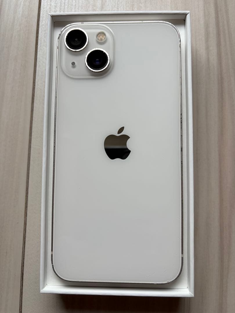 Apple iPhone 13 ホワイト 本体