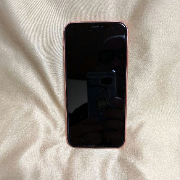 【美品】iPhone XR 128GB◎色・コーラル