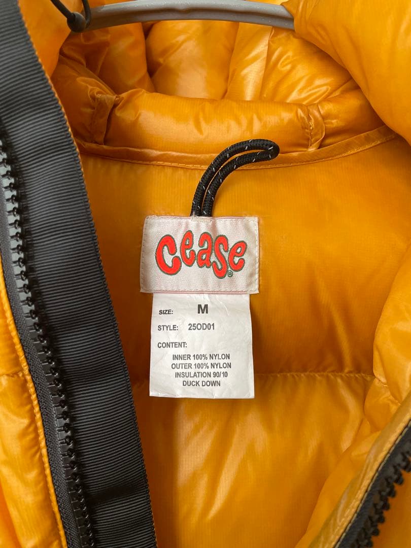 Cease オレンジ ダウンジャケット M