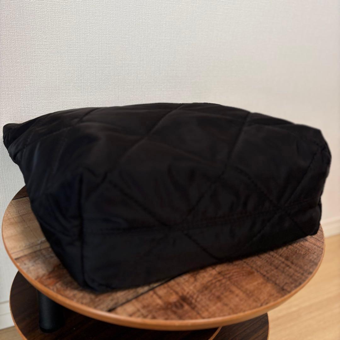 GIANNI CHIARINI キルティング ナイロントートバッグ ブラック