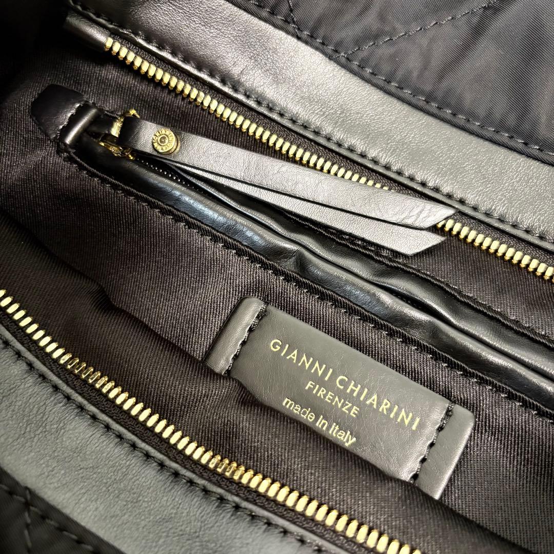 GIANNI CHIARINI キルティング ナイロントートバッグ ブラック